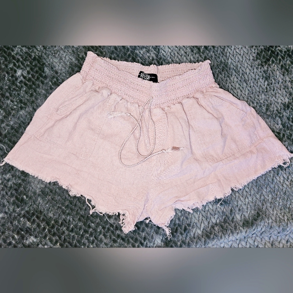Rewash Juniors' Smocked-Waist Frayed-Hem Shorts w/Pockets Size L